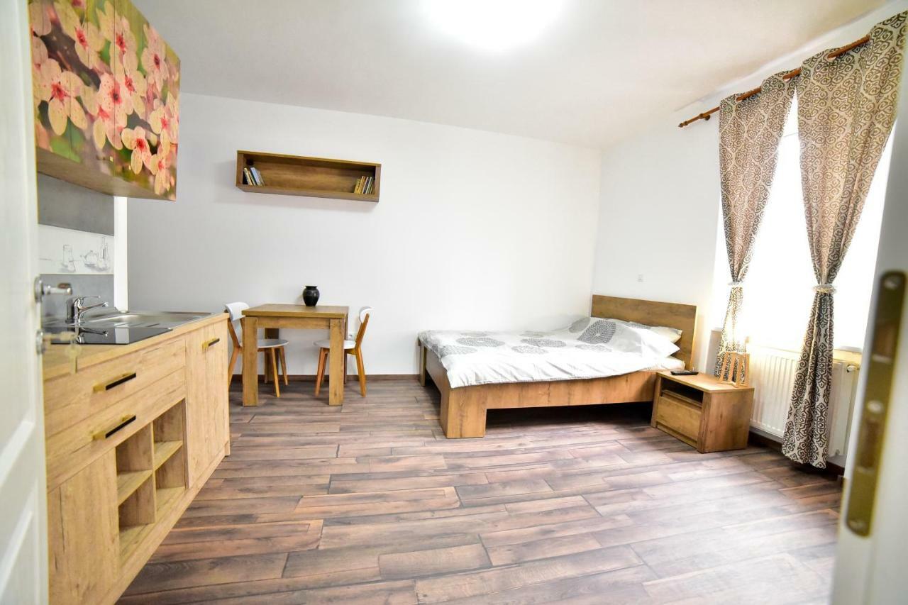 Flh - Central Apartments Sibiu Exterior foto